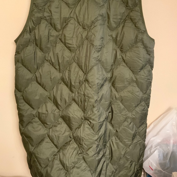 Women’s UNIQLO Ultra Light Down Long Jacket - Picture 3 of 5